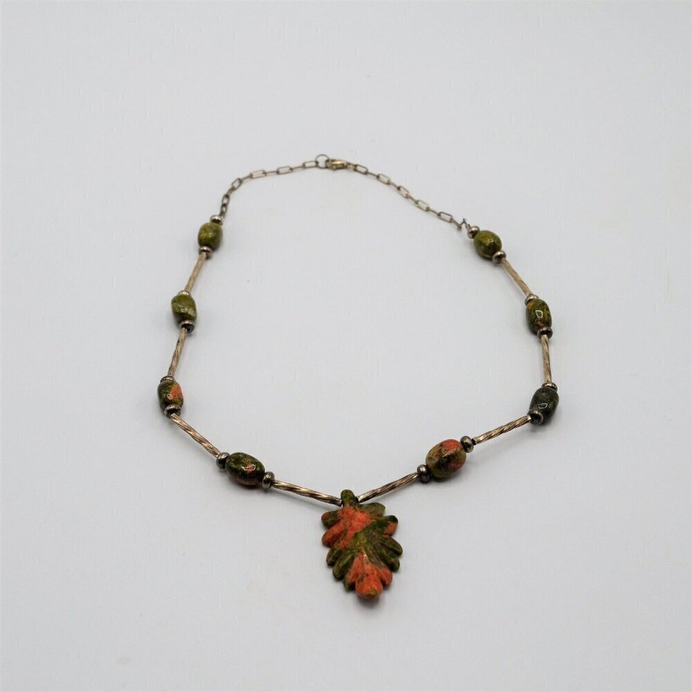 Unakite Sterling Silver Beaded Necklace Leaf Stone Pendant Vintage Carved Stone